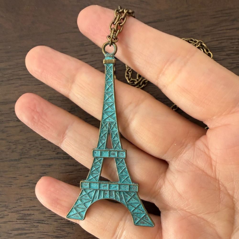 Bronze Patina Eiffel Tower Carved Turquoise Butterfly Pendant Necklace - Picture 5 of 9